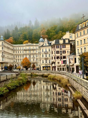 Zlatý Sloup, Karlovy Vary